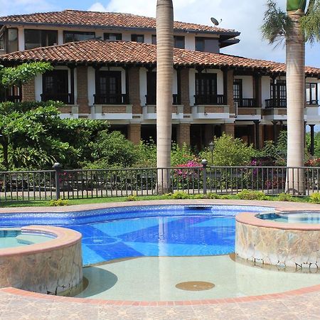 Finca Hotel La Esperanza Монтенегро Екстериор снимка