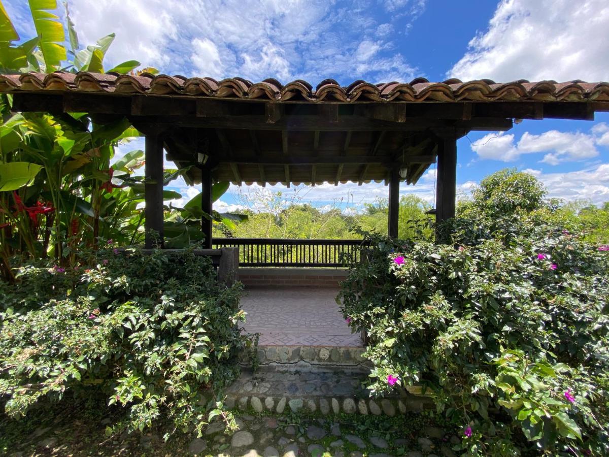 Finca Hotel La Esperanza Монтенегро Екстериор снимка