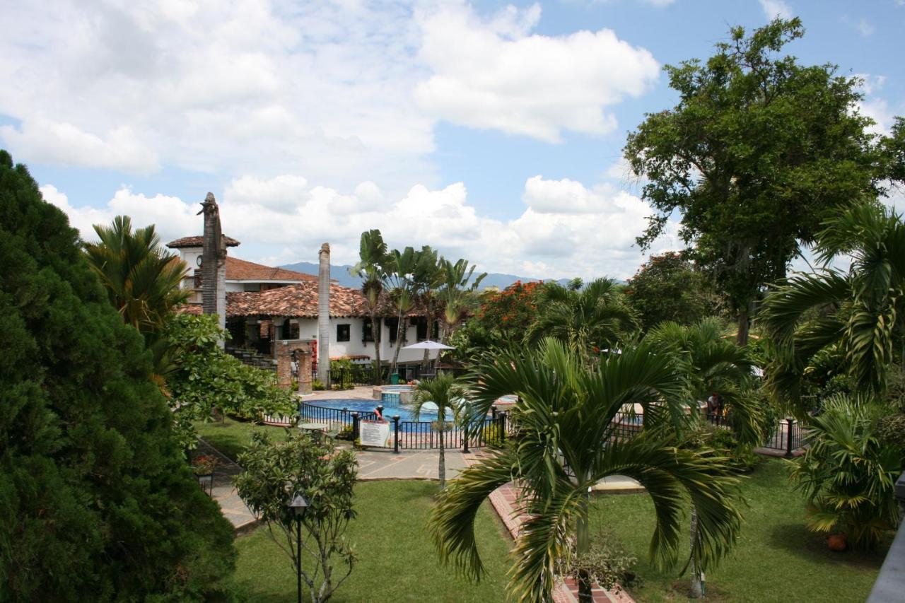 Finca Hotel La Esperanza Монтенегро Екстериор снимка