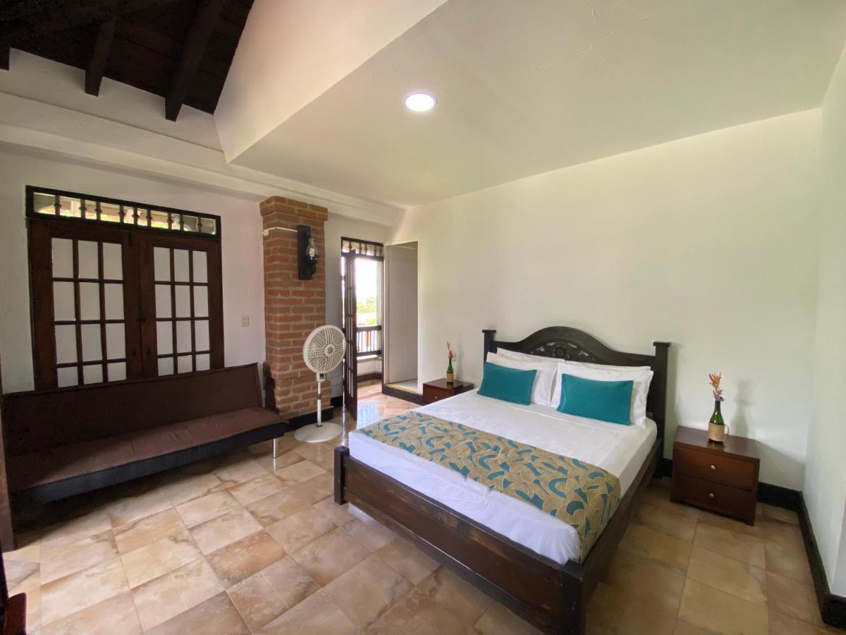 Finca Hotel La Esperanza Монтенегро Екстериор снимка