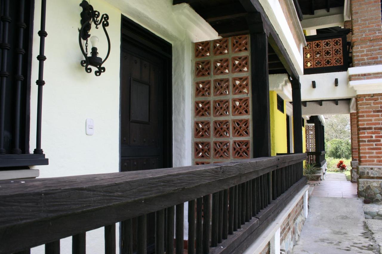 Finca Hotel La Esperanza Монтенегро Екстериор снимка