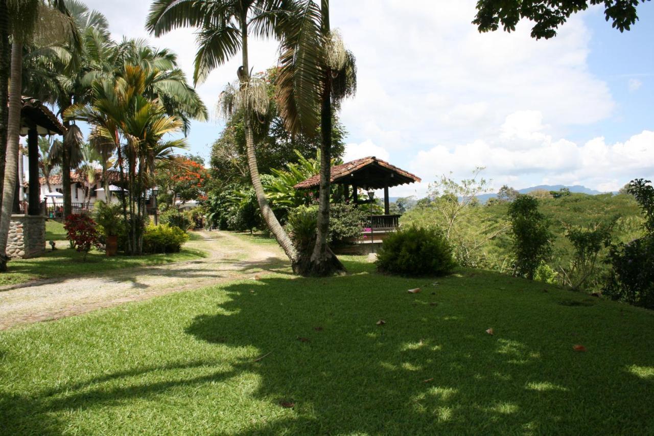 Finca Hotel La Esperanza Монтенегро Екстериор снимка