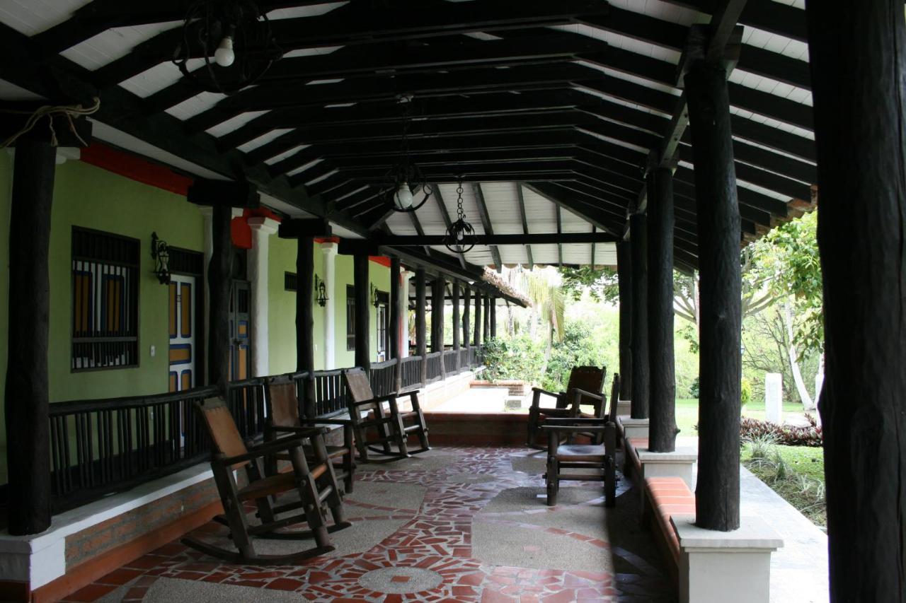 Finca Hotel La Esperanza Монтенегро Екстериор снимка