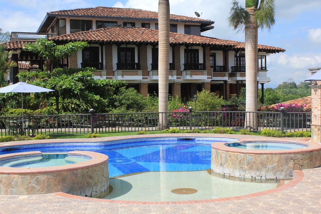 Finca Hotel La Esperanza Монтенегро Екстериор снимка
